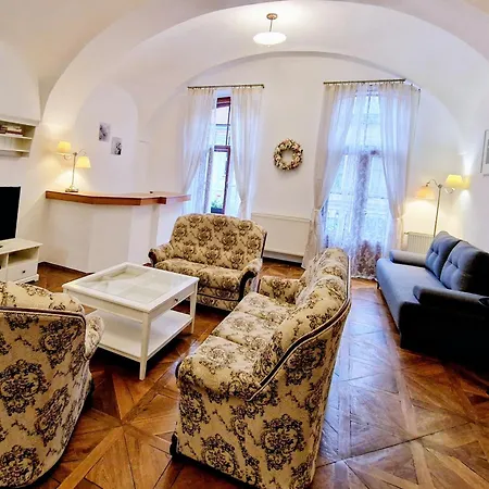 Marina Old Town With Private Parking * Kosice