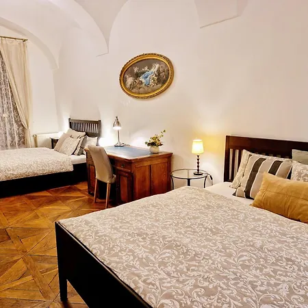 Marina Old Town With Private Parking Apartment *