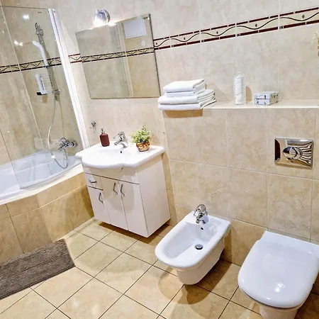 Marina Old Town With Private Parking * Kosice