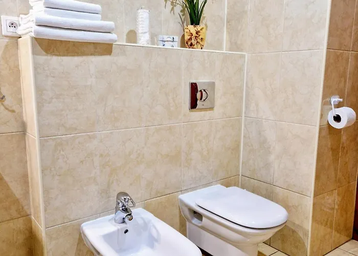 Marina Old Town With 1 Free Parking Offsite קושיצה