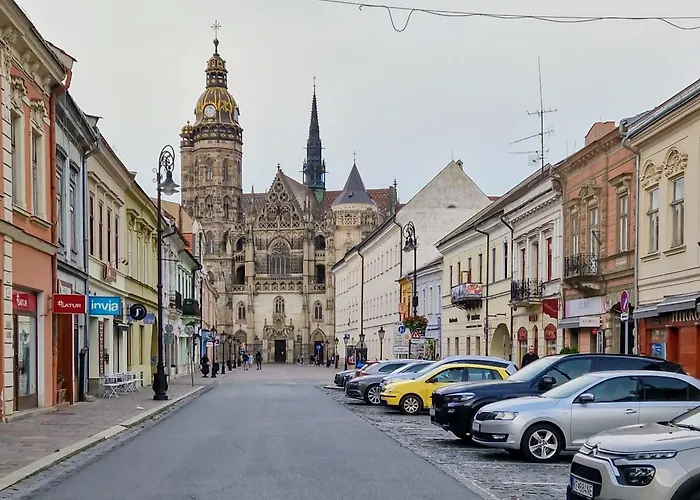 Marina Old Town With 1 Free Parking Offsite