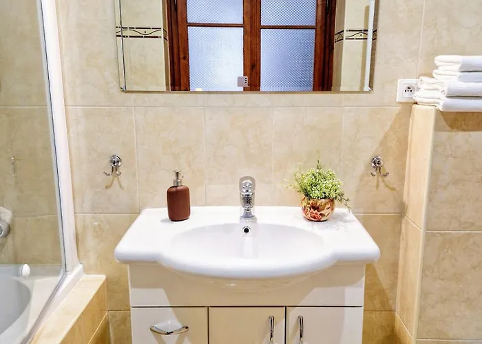 Marina Old Town With 1 Free Parking Offsite Appartement Košice